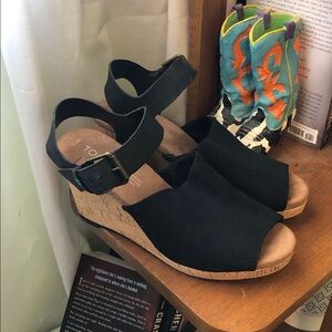 Toms Black Peep-Toe Wedges